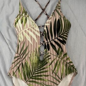 Vince Camuto Swimsuit